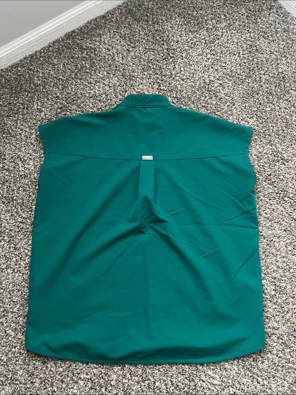 Figs Women's hunter green Rafaela scrub top - Picture 3 of 3